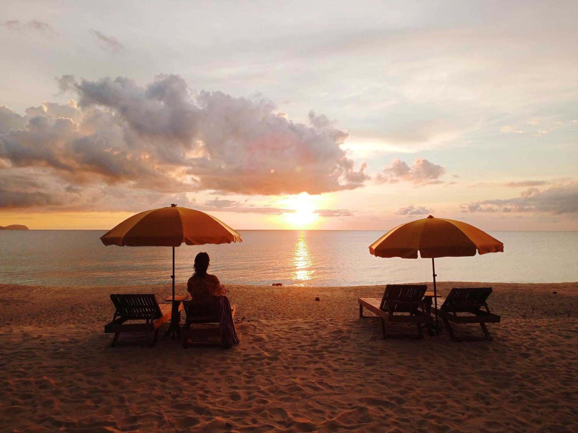 Amwani Sunset Colours Camping Site San Vicente  Ngoại thất bức ảnh